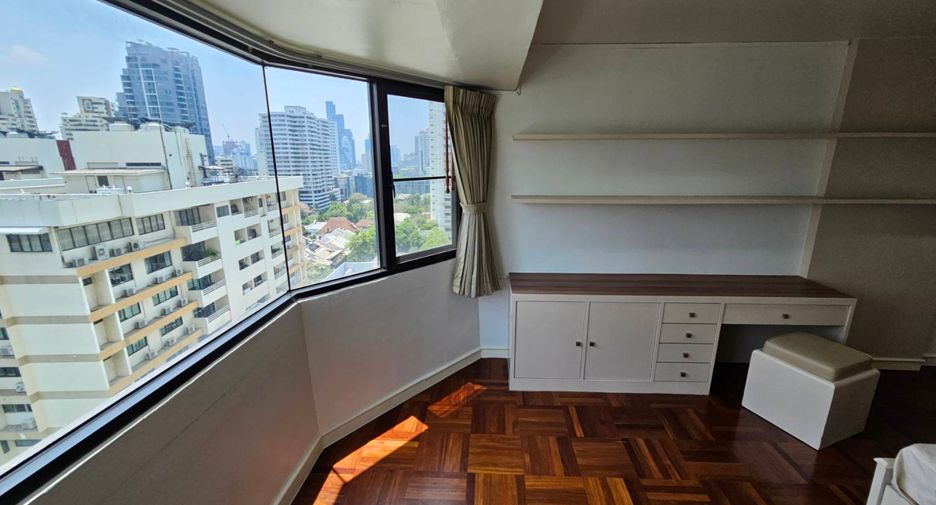 Condo en alquiler y en venta de 2 habitaciones en Khlong Toei, Bangkok