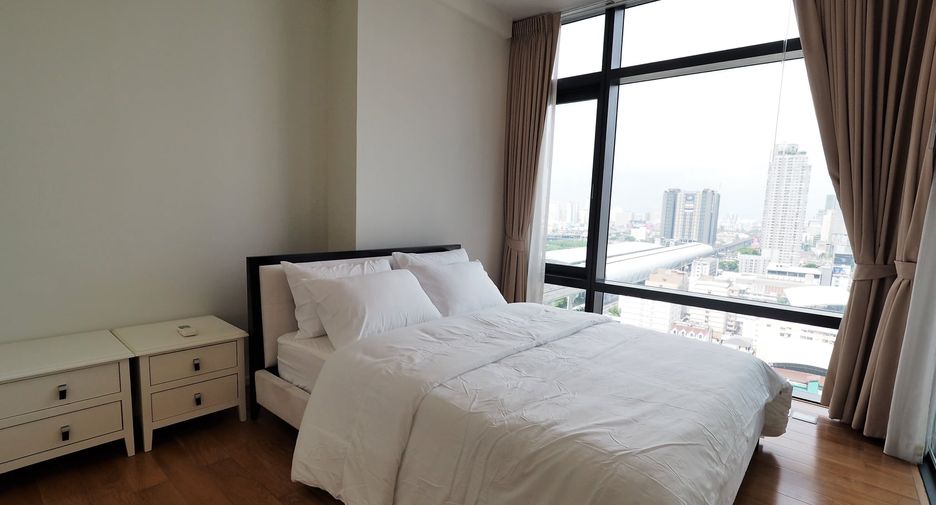 À louer 2 chambres condo à Watthana, Bangkok
