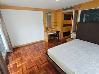 Condo en alquiler de 2 habitaciones en Khlong Toei, Bangkok