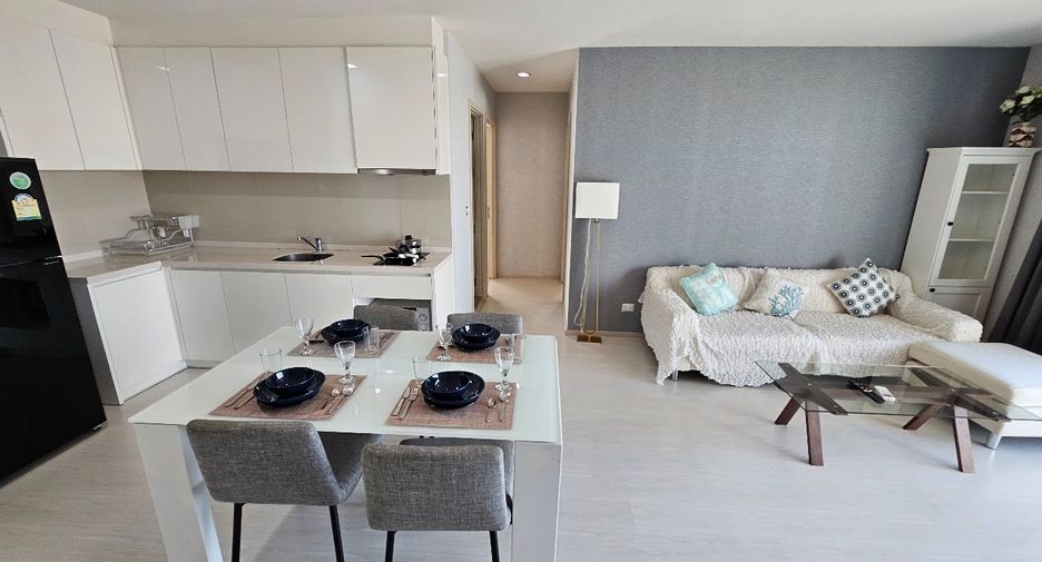 For rent 2 bedrooms condo 