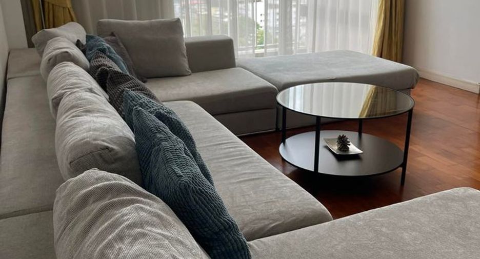 Condo en alquiler de 1 habitaciones en Khlong Toei, Bangkok