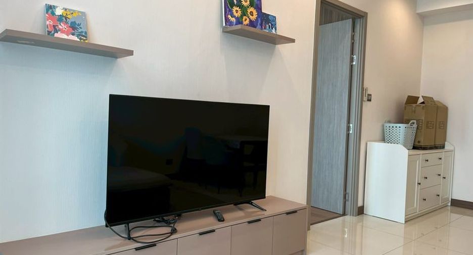 For rent 1 bed condo in Watthana, Bangkok