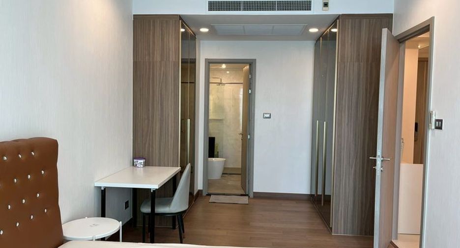 For rent 1 bed condo in Watthana, Bangkok