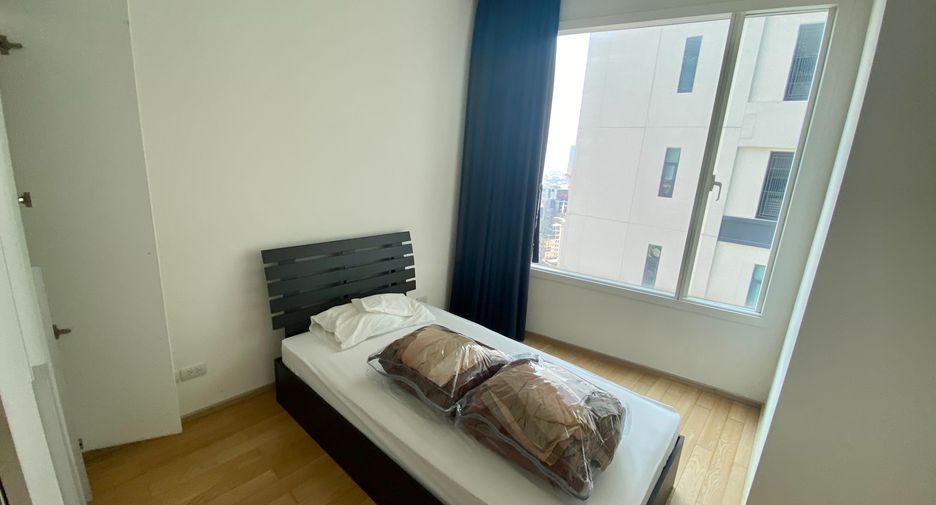 For rent 2 bedrooms condo 