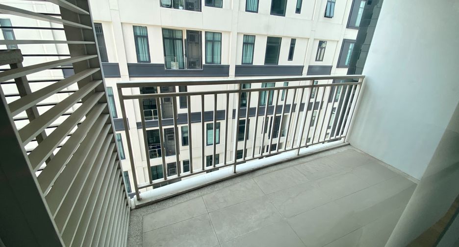 For rent 2 bedrooms condo 