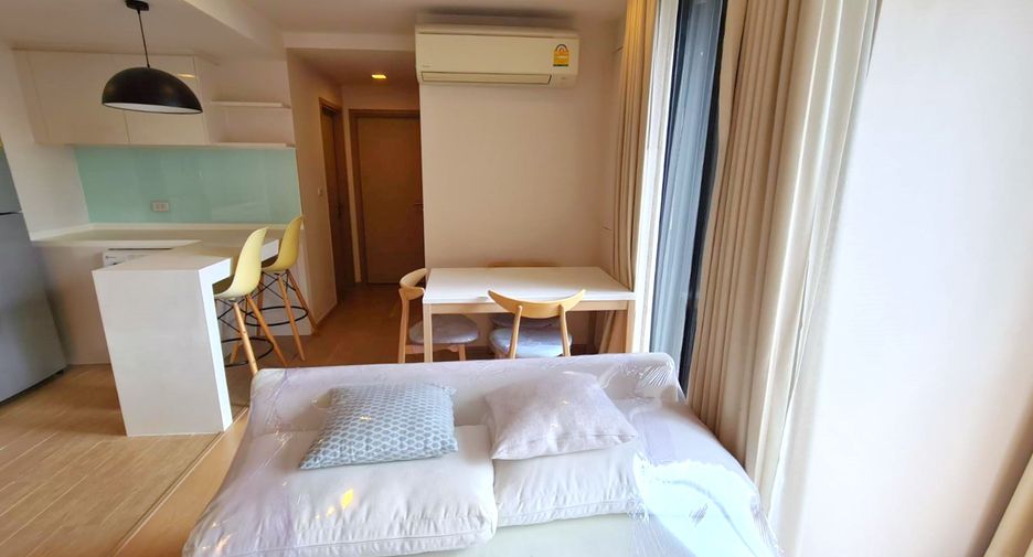 For rent 2 ベッドルーム condo in Khlong Toei, Bangkok