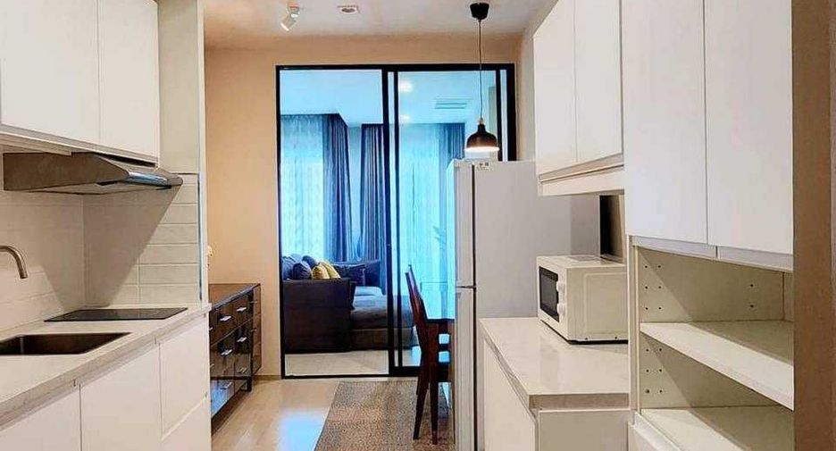 Wohnung zur Miete mit 1 Zimmer in Pathum Wan, Bangkok
