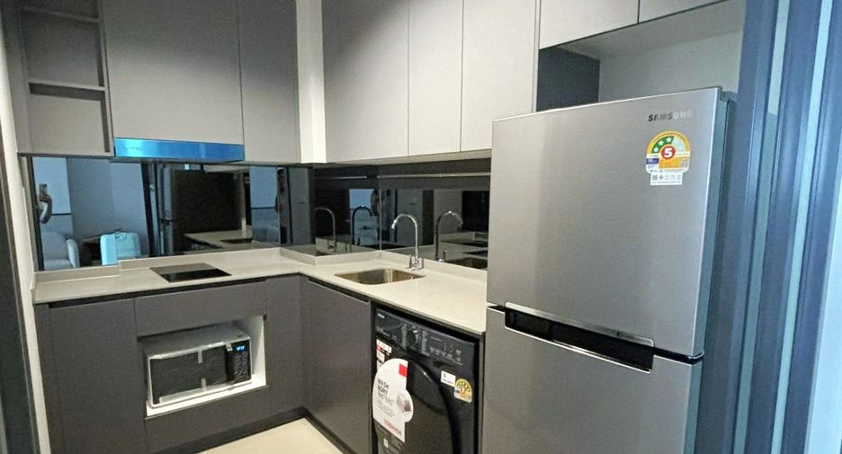 For rent 1 bed condo in Khlong Toei, Bangkok