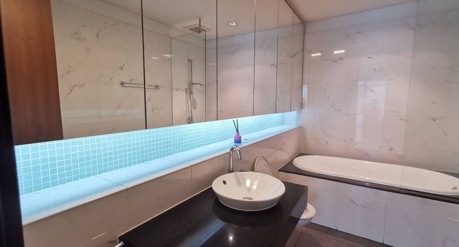 Wohnung zur Miete mit 2 Zimmer in Khlong Toei, Bangkok