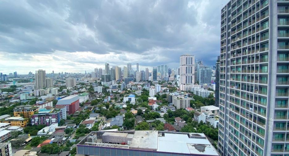 For rent 1 bed condo 