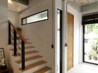 For rent 2 bedrooms townhouse in Watthana, Bangkok