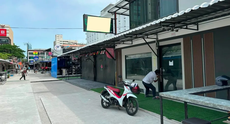 For sale 1 Beds apartment in Bang Lamung, Chonburi