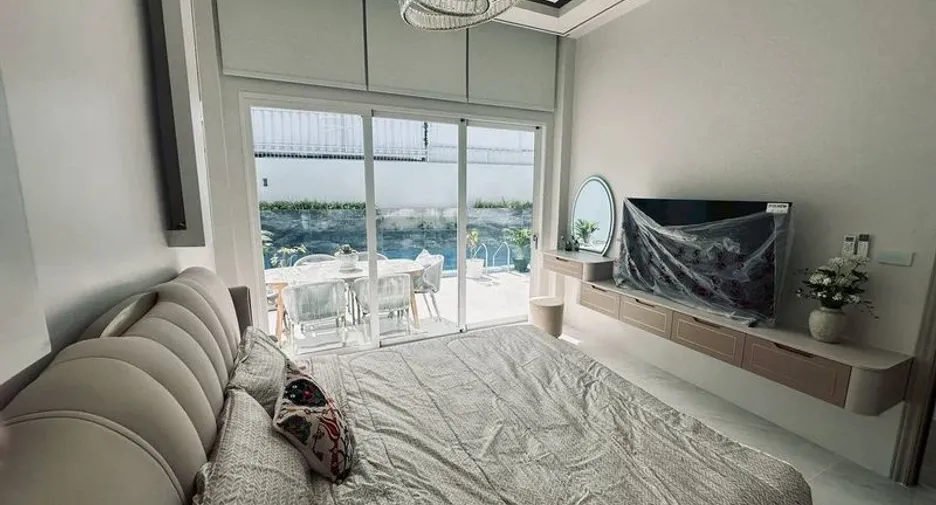 Villa en venta de 4 habitaciones en Bang Lamung, Chonburi