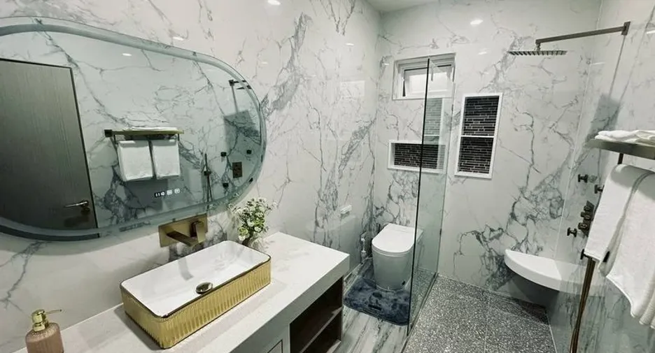Villa en venta de 4 habitaciones en Bang Lamung, Chonburi