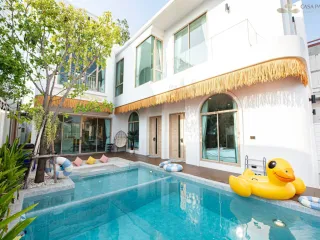 À vendre 5 chambres villa à Bang Lamung, Chonburi