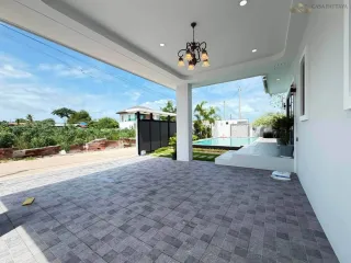 For sale 3 bedrooms villa in Bang Lamung, Chonburi