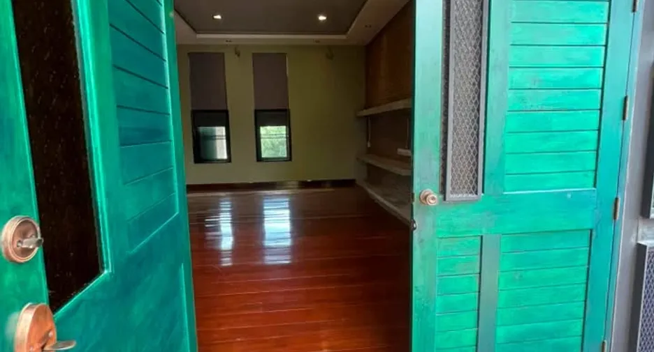 Haus zum Kauf mit 5 Zimmer in Huay Yai, Pattaya