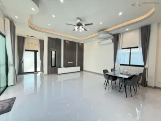 Villa en venta de 3 habitaciones en Bang Lamung, Chonburi