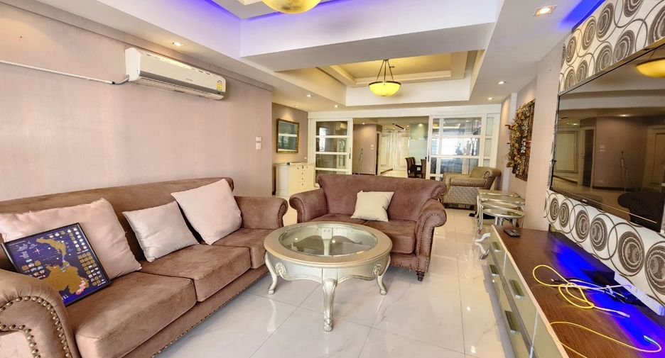 For rent 2 ベッドルーム condo in Khlong Toei, Bangkok