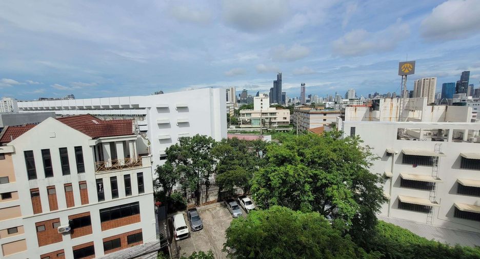 Condo en alquiler de 2 habitaciones en Watthana, Bangkok