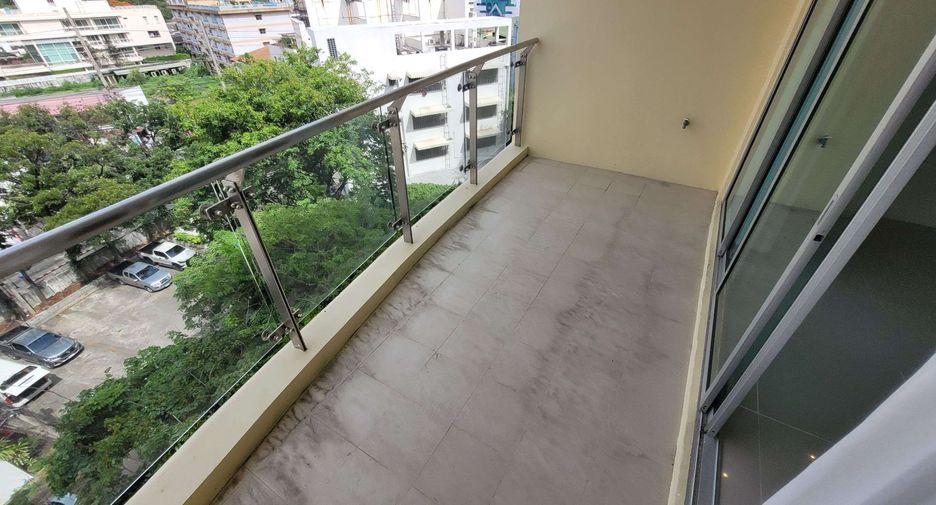 Condo en alquiler de 2 habitaciones en Watthana, Bangkok