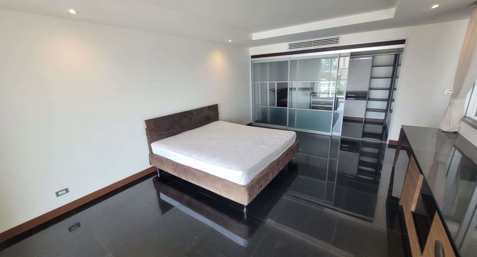 Condo en alquiler de 2 habitaciones en Watthana, Bangkok