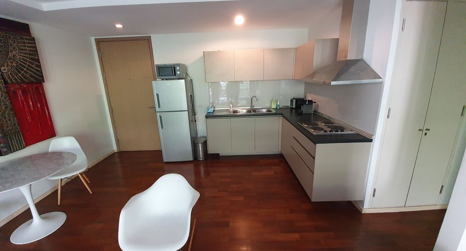 For rent 2 bedrooms condo 