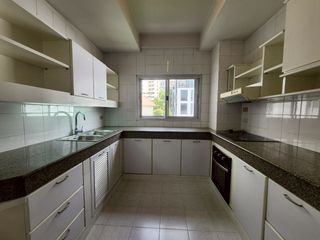 For rent 3 bedrooms condo in Sathon, Bangkok