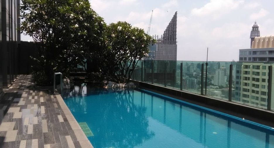 Condo en alquiler y en venta de 1 habitaciones en Watthana, Bangkok