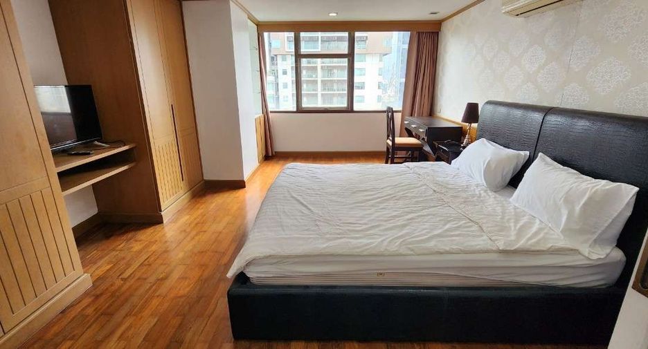 For rent 3 bedrooms condo 