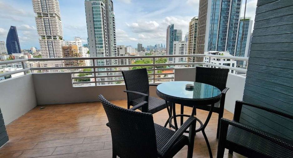 For rent 3 bedrooms condo 