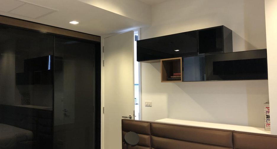 For rent 2 bedrooms condo 