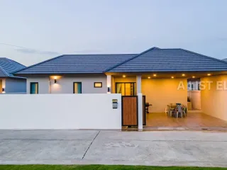 For Rent 4 Bedroom House In Bang Lamung, Chonburi