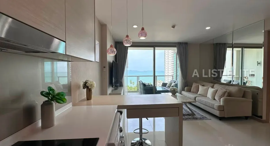 For sale 2 ベッドルーム condo 