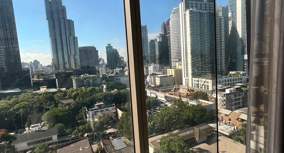 For rent 2 bedrooms condo 