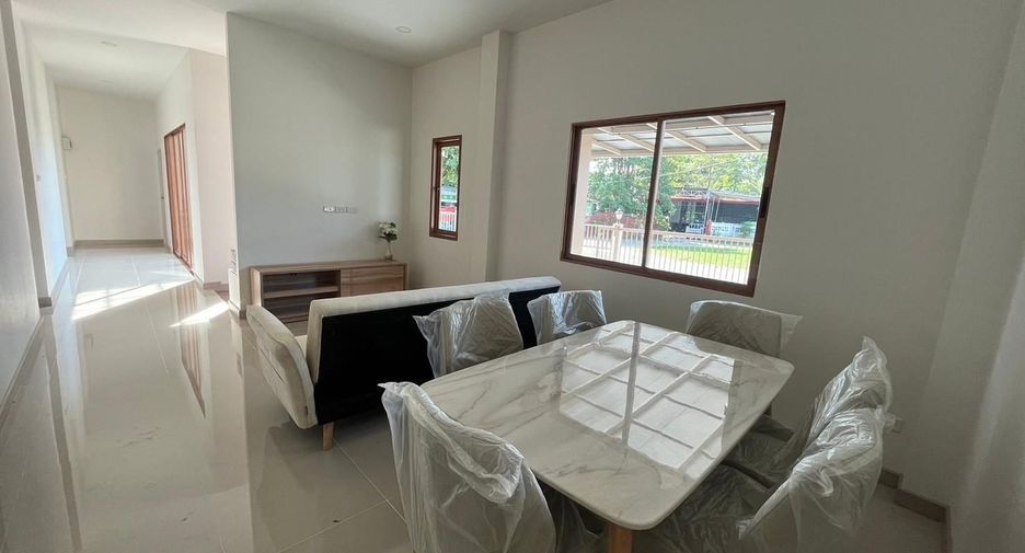 For rent 3 bedrooms villa in Hang Dong, Chiang Mai