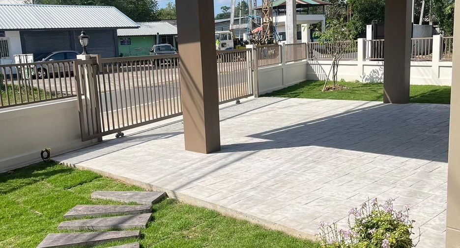 For rent 3 bedrooms villa in Hang Dong, Chiang Mai
