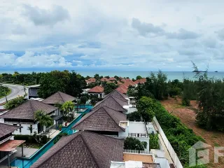 For sale 3 bedrooms condo in Klaeng, Rayong