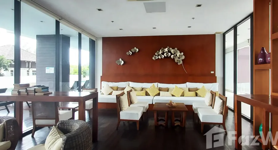 For sale 3 bedrooms condo 
