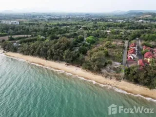 Продажа Участок в Клаенг, Районг