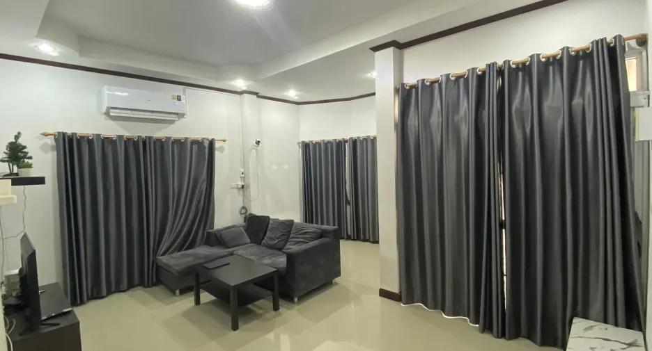 出售 2 卧室 独立屋 在 Pluak Daeng, Rayong