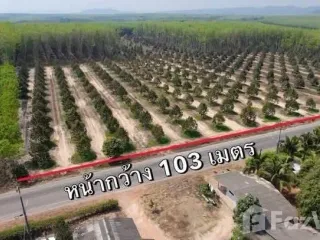 Продажа Участок в Клаенг, Районг