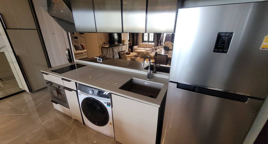 For rent 1 bed condo in Watthana, Bangkok