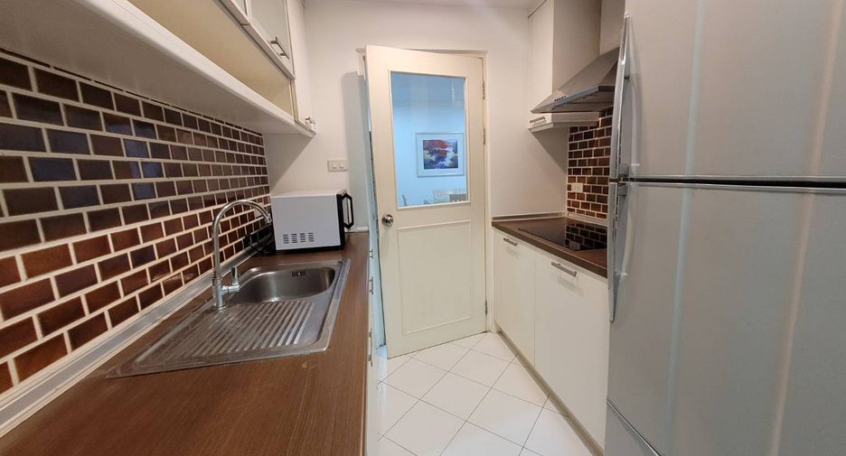 Condo en alquiler y en venta de 2 habitaciones en Khlong Toei, Bangkok