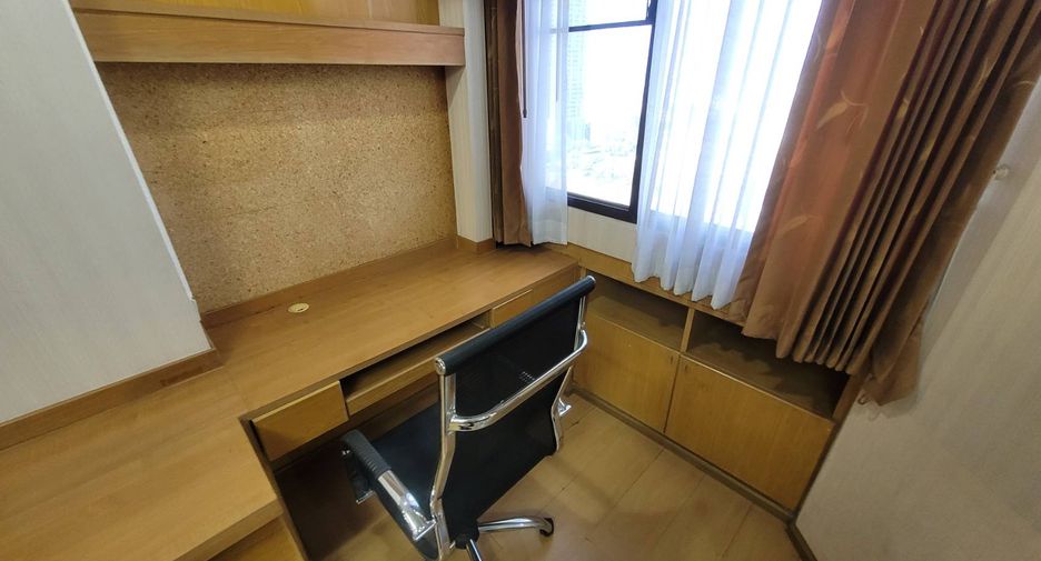 Wohnung zur Miete mit 2 Zimmer in Watthana, Bangkok