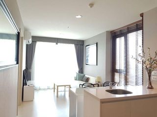 À louer 1 chambre condo à Khlong Toei, Bangkok