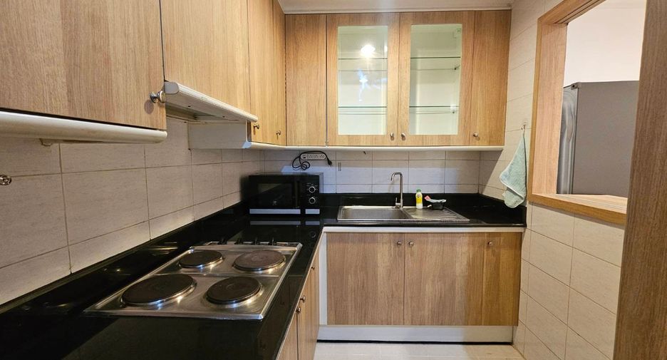 For rent 2 ベッドルーム condo in Khlong Toei, Bangkok