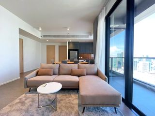 Wohnung zur Miete mit 2 Zimmer in Sathon, Bangkok