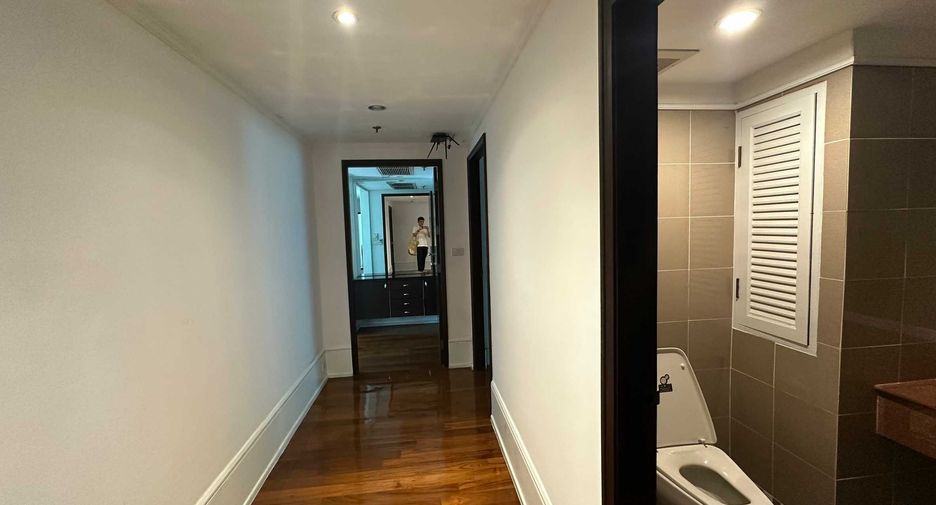 For rent 3 ベッドルーム condo in Watthana, Bangkok