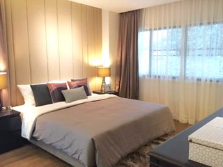 Condo en alquiler de 3 habitaciones en Watthana, Bangkok